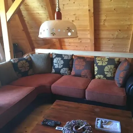 Beautiful 3-bed House In スリ・ルー